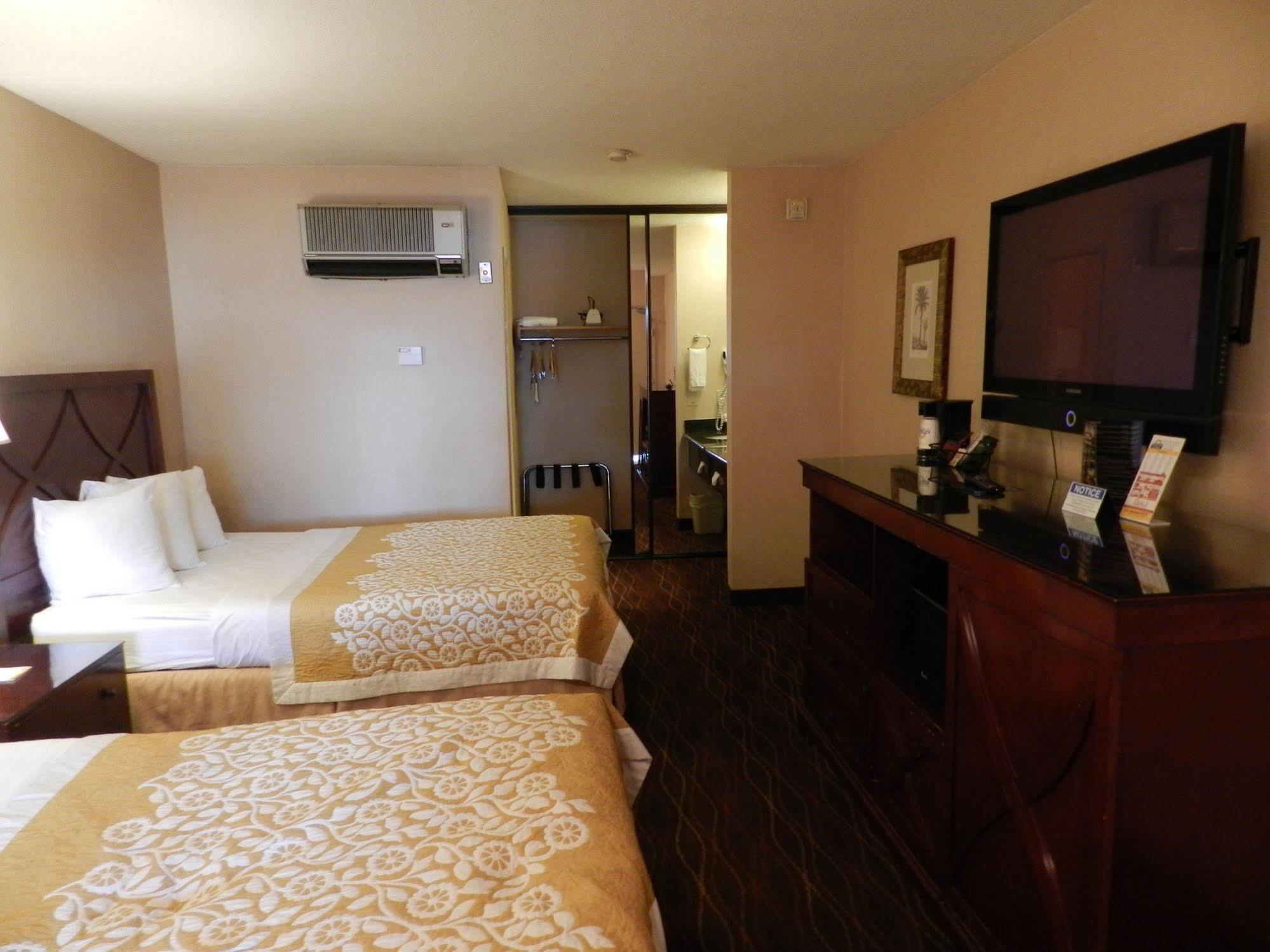 Presidio Inn Сан Диего Екстериор снимка